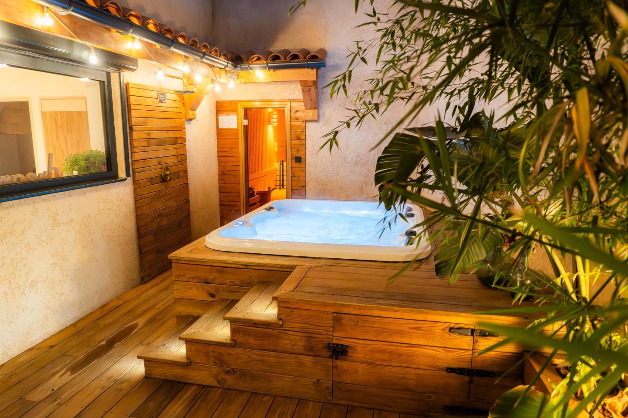Apartment Cocon Nature Montpellier - Jacuzzi & Sauna - 300m Du Tramway